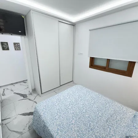 公寓 Cozy With Wi-fi-322 *